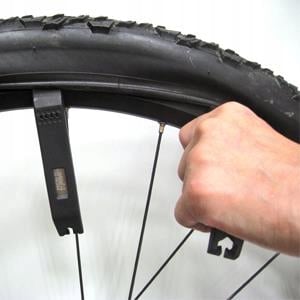 SuperB cykeldækvarmer, belagt stål