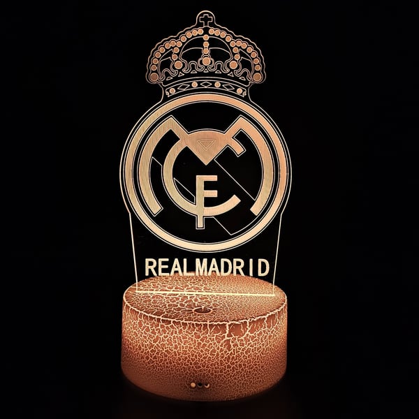 Nattlampa med Real Madrids vapensköld för barn, 16 LED-lampor, 3D + fjärrkontroll