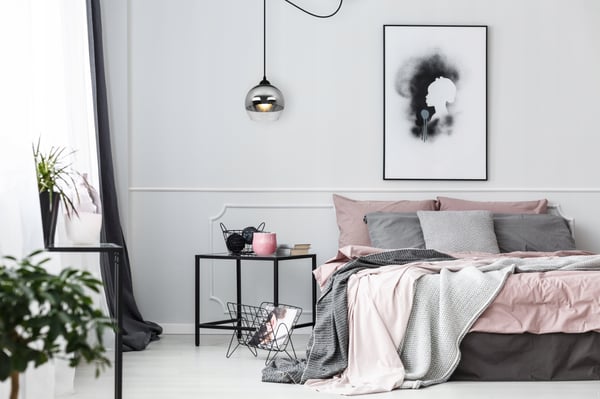 ELEGANTTI KROMINEN LED-HÄMÄHÄKKIROHKAISU