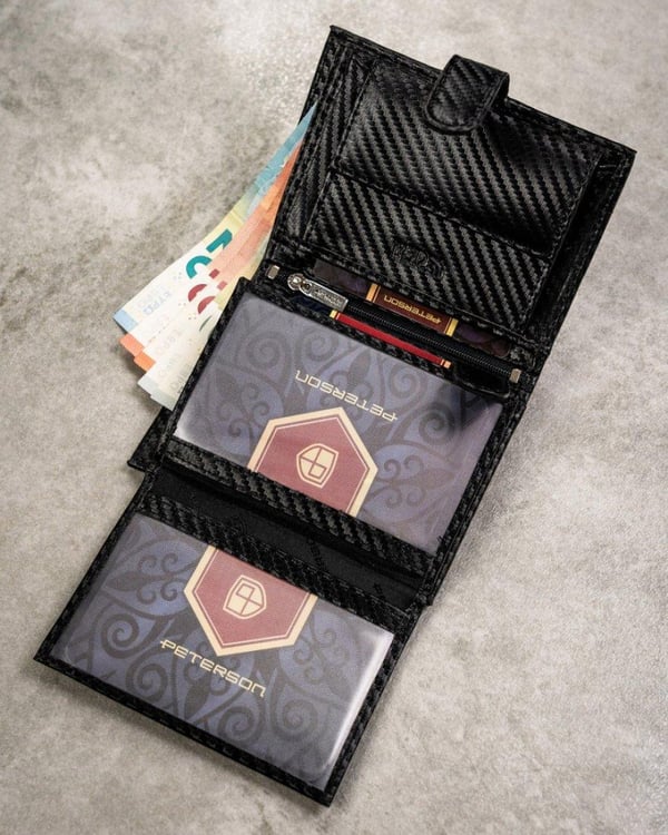 Presentset i kolfiber med plånbok och nyckelring - Peterson