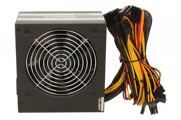 Chieftec GPS-700A8 700W ATX 120mm aPFC virtalähde 80