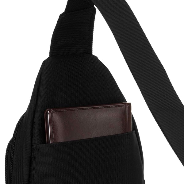 Reppu R-73209-1656 Musta