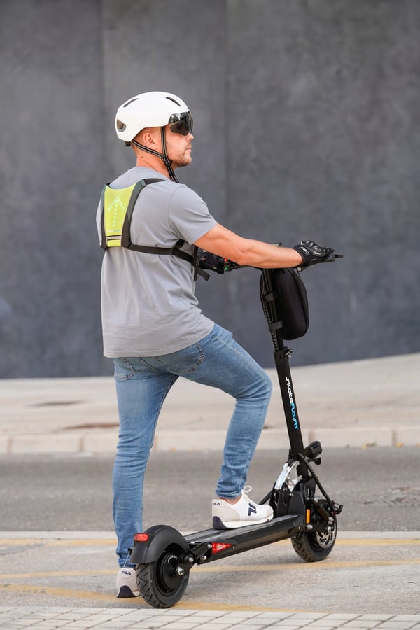 Skateflash styrtaske til løbehjul, kapacitet 3L