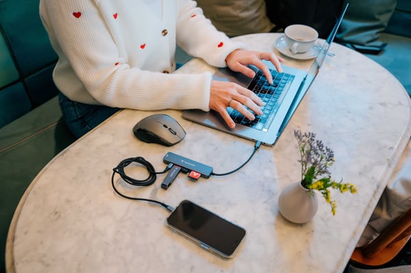Verbatim Multi Port Essentials USB-hub USB-C PD, USB-A 3.0, USB-A 2.0, HDMI, SD/microSD