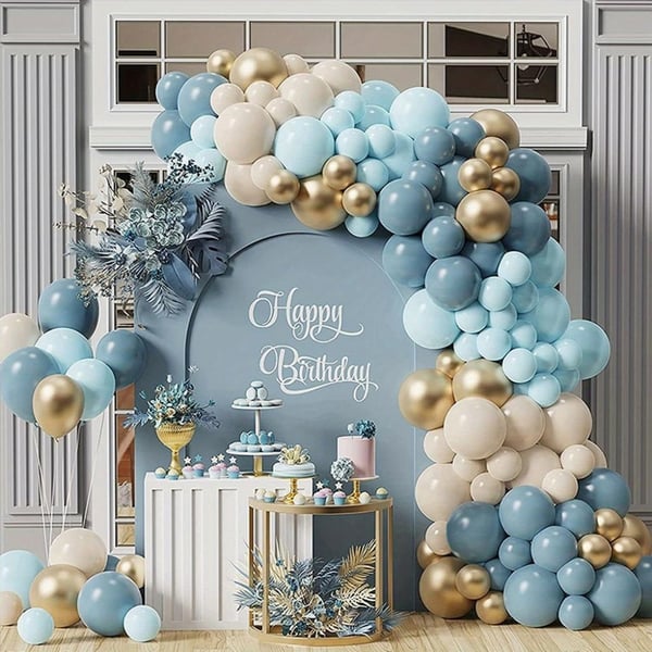 Blå og guld ballongirlandesæt til fødselsdag og dåb, 135 stk.