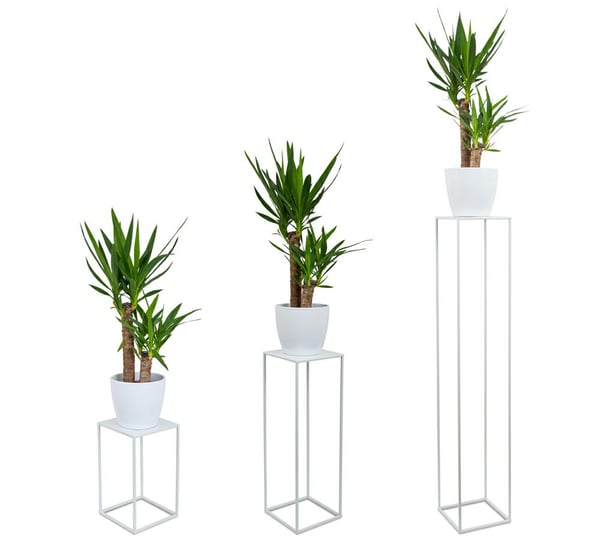Vit modern stående blomställning 70 cm