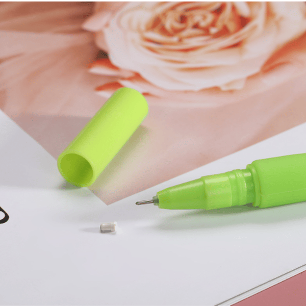 Kyniä cooliin tyttöjen tulppaanikimppuun naistenpäivälahjaksi PINKKI kirjanmerkki [PEN3]