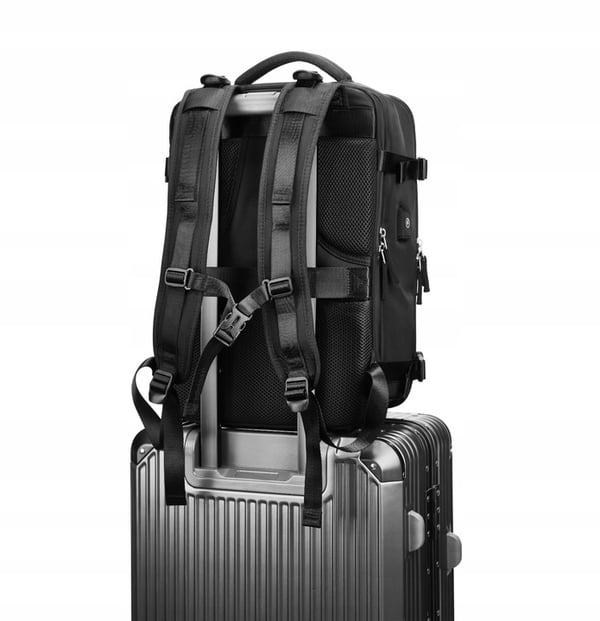 Handbagageryggsäck svart