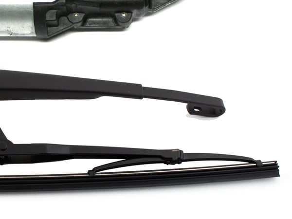 VW Bora Variant 99-05 SÆT: viskermotor + bagrudeviskerarm + blad + bagrudesprinklerdyse 3 stk. SÆT