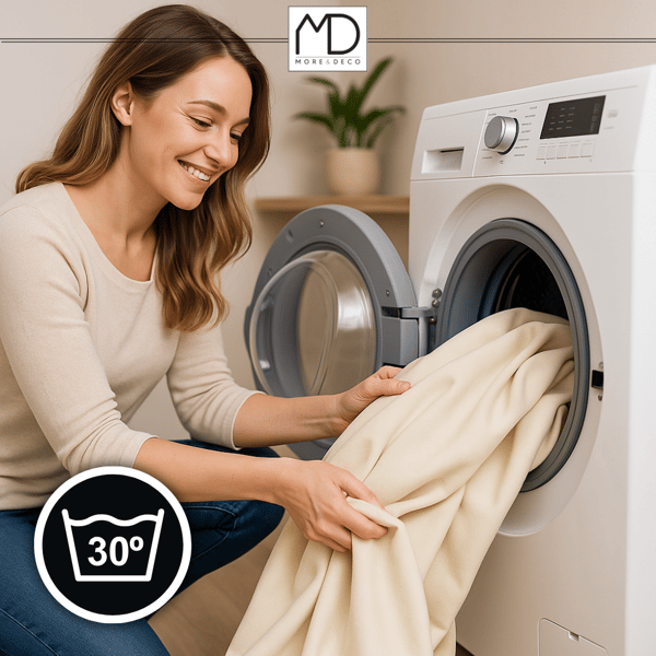 Valmis samettiverho 280g/m2 teipillä, beige sammakkokuvio, pimentävä