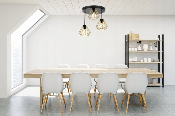 Lofthængende lampe med guld lysekrone i loftet Druciak