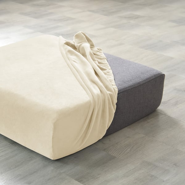 Päällinen lepotuoliin, sohvaan, kulmasohvaan, sametti, kerma