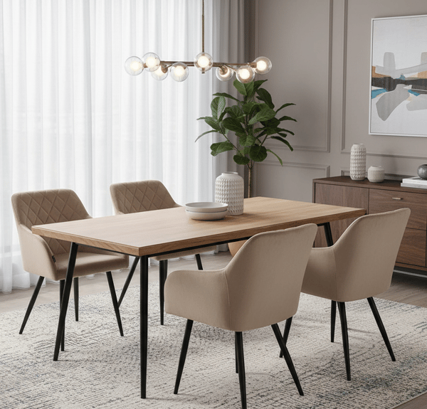 Milton sammetsklädd beige fåtölj