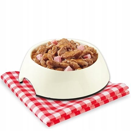Våd hundefoder Stuzzy Shreds med kylling og skinke 24x100g