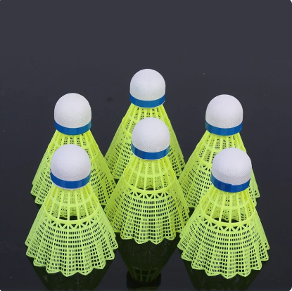 Badminton fjerboldsæt, gul, slidstærk, aerodynamisk, nylon