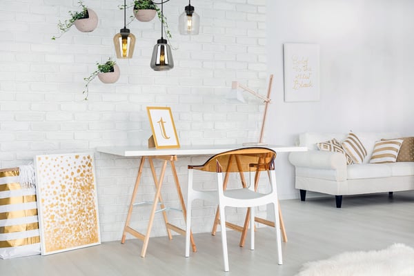 MODERNE ELEGANT HÆNGELAMPE MED GLASSKÆRM