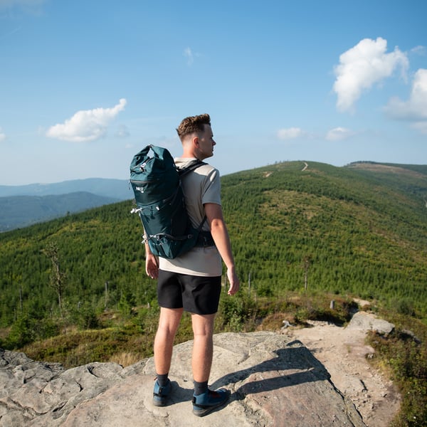 Ryggsäck för trekking grön KJOLEN 40L NILS CAMP NC1938