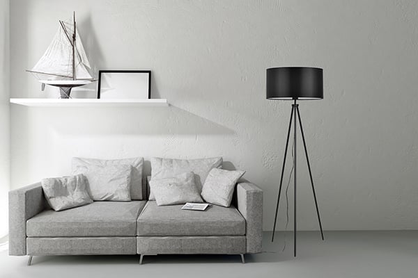 Gulvlampe med stativskærm