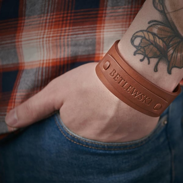 BRA-01 BRUN herrearmband talisman