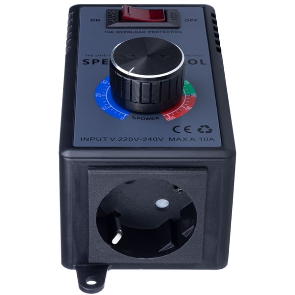 4000W motor-/effekt-/spændingshastighedsregulator i et kabinet med en 230V stikkontakt