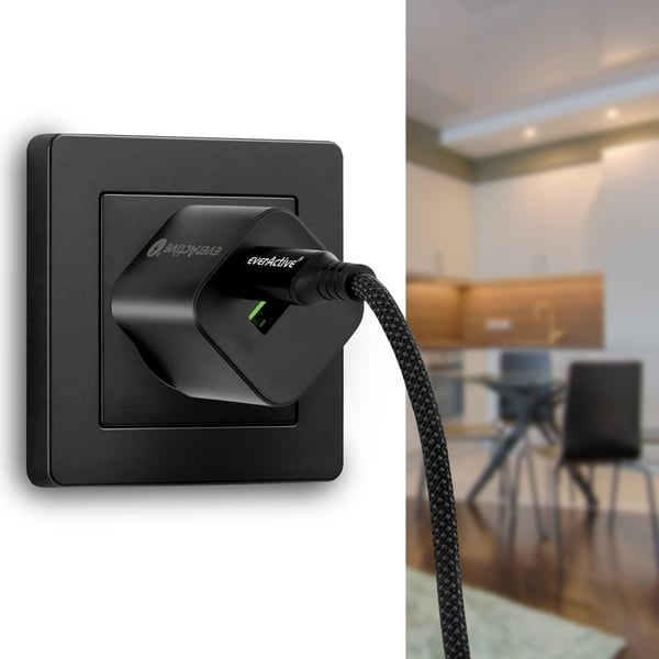 USB-C -> USB-C kabel everActive CBB-1PDL 1m 60W indbygget display sort