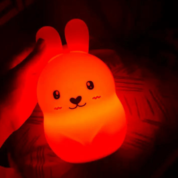 Silikone kanin touch natlampe, farver med fjernbetjening, trådløs lampe
