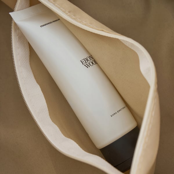BKP-06 stor rektangulär sminkväska beige Mellow