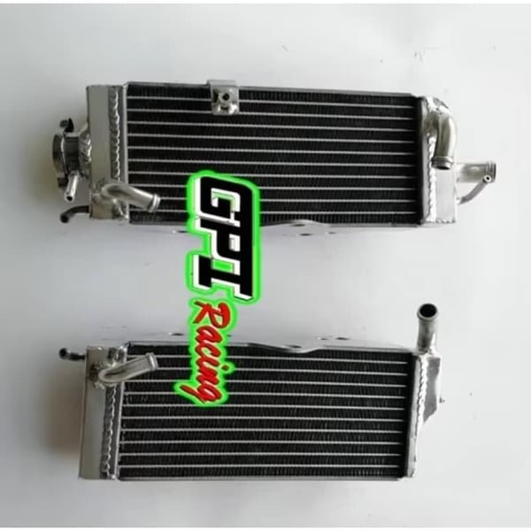 Radiator, Aluminium, Specialtilpasset til japanske modeller, Høj effektivitet køling, Holdbart design, Effektiv varmeafledning
