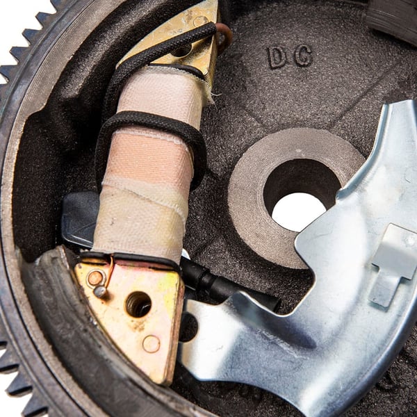 Elektrisk startkit, kompatibelt med Honda GX160 GX200, inkluderer startermotor og tændingsnøglekontakt.