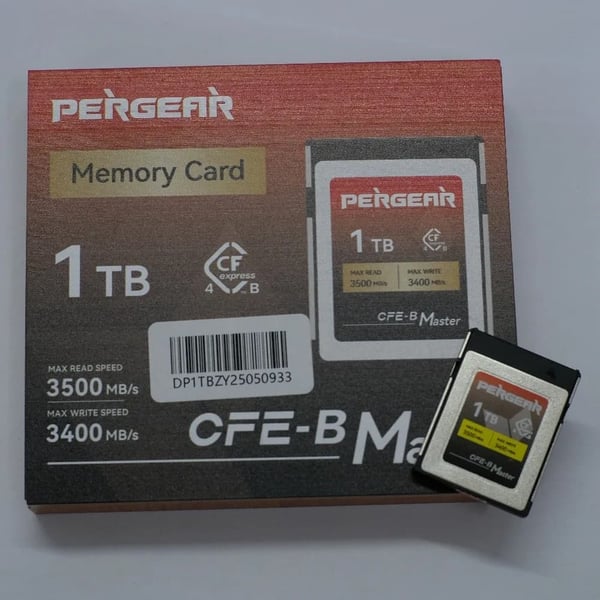 CFexpress Type B Muistikortti, 3500 MB/s Luku Nopeus, 3400 MB/s Kirjoitus Nopeus,1TB