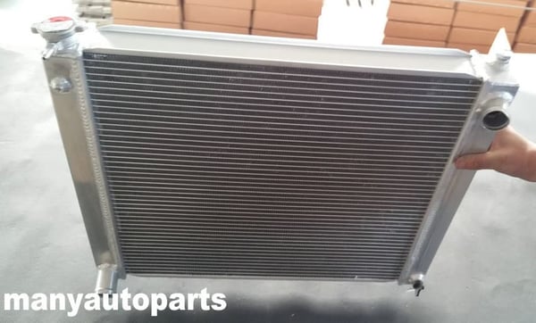 Aluminiumkøler, 3 kernerækker, 56 mm tykkelse, til Nissan 300zx z32 Turbo