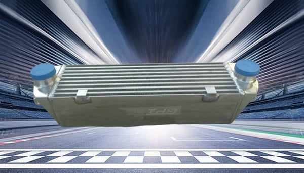 Direkte pasform aluminium intercooler, specifik til 2006-2011 BMW N54 modeller, kerne størrelse 530mm x 150mm x 130mm, forbedrer motorydelsen.