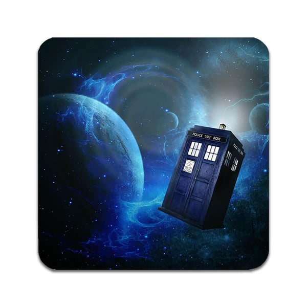 Glasbrikker (4-pak): Doctor Who, stilrene bordskånere med unikke og levende motiver Glasbrikker (4-pak): Doctor Who, stilrene bordskånere med unikke og levende motiver