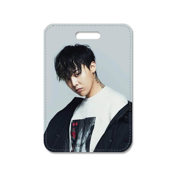 Veskeanheng: K-pop G-dragon, stilrent veskepynt med levende og unikt design, veskecharm til håndvesken eller ryggsekken