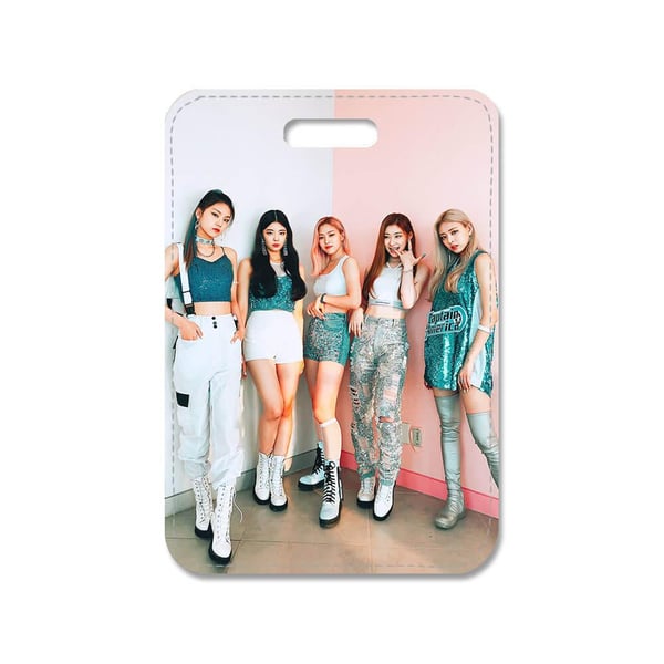 Taskevedhæng: K-pop ITZY, stilrent taskepynt med levende og unikt design, perfekt til håndtasken eller rygsækken