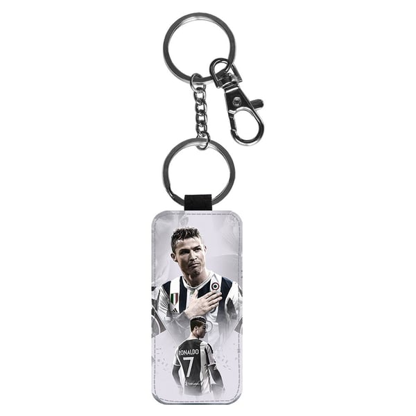 Nøkkelring: Cristiano Ronaldo 2019, stilrent anheng med levende og unikt design