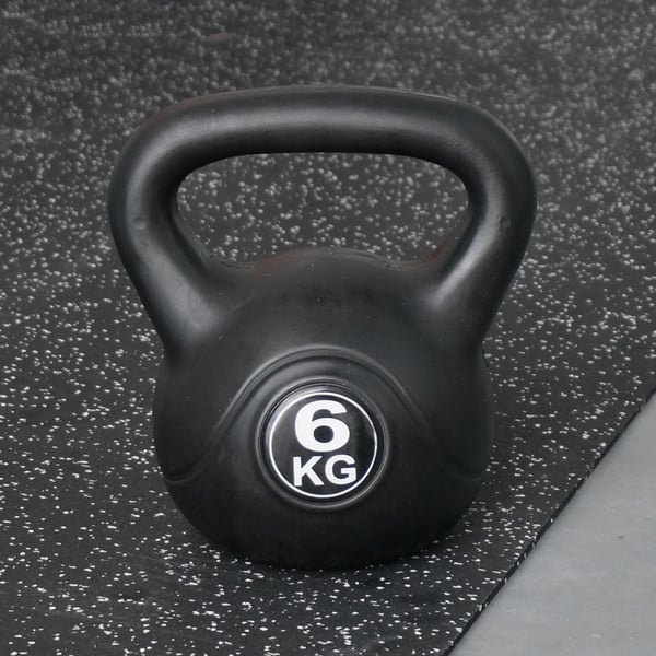 Kettlebell 6 kg - Plastik - til indendørs og udendørs brug - Sort