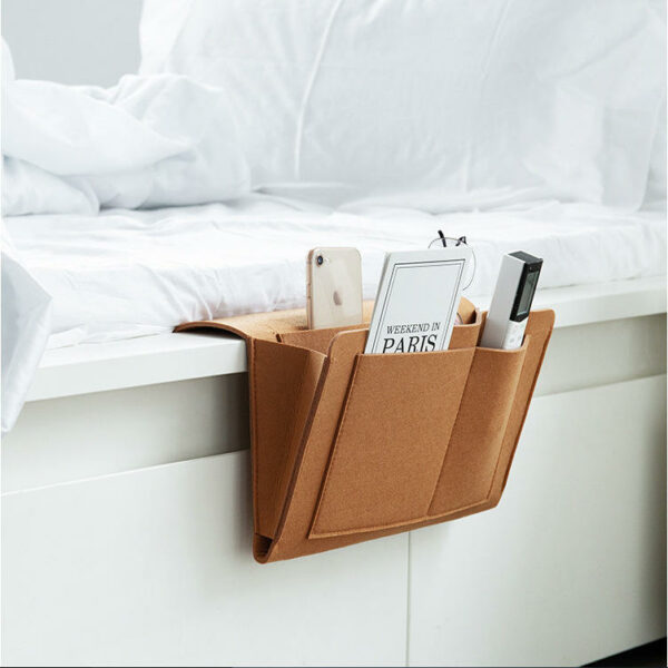 Arrangør for seng og sofa brun