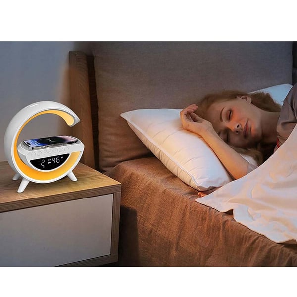 Trådlös Laddare 15W med RGB Nattlampa, Bluetooth Högtalare och FM-radio