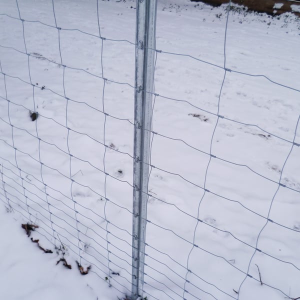 300 m Viltstängsel Skogsstängsel Fältstängsel 200/22/15 + Z-profil Stängselstolpar 2,5 m långa