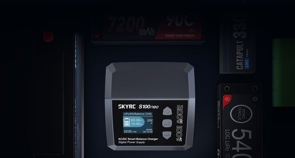 SkyRC S100 Neo Computeroplader AC100W/DC200W