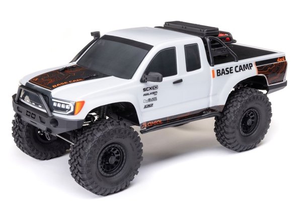 Axial SCX10 III Base Camp 4WD RTR Hvid