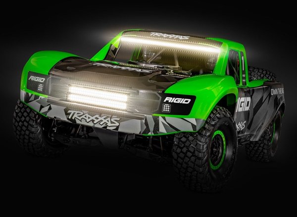 Traxxas Unlimited Desert Racer 4WD RGD1 LED RTR