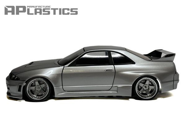APlastics R33 Skyline Lexan-kaross