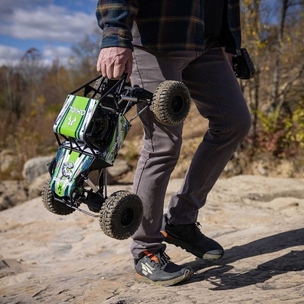 Axial AXP8 Gilamon 2.2 4X4 RTR Trail Buggy Green