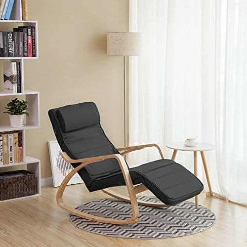Songmics Birch Wood Relaxing Rocking Stol med justerbar fodstøtte Max Load: 150 kg Grå lyy10g