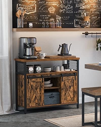 Vasagle spisestue, køkkenskab, opbevaringsskab, buffetbord med glidende stalddøre, justerbar hylde, industriel, til stue, rustik brun og sort LSC092B01
