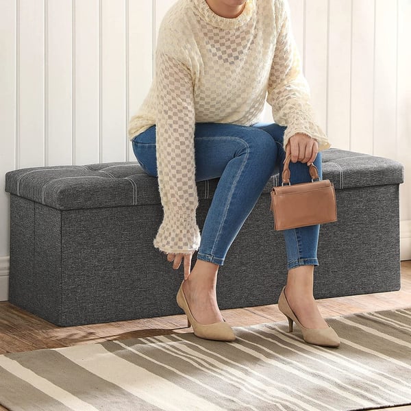 Songmics Storage Ottoman, sammenfoldelig opbevaringskiste, 110 x 38 x 38 cm, faux linned fodskammel, holder op til 300 kg, soveværelse stuehallen, mørkegrå LSF077G04