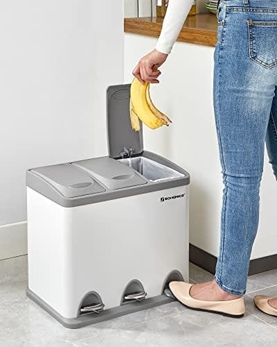 Songmics Pedal Bin, 3 x 8L återvinningsfack, 3-fack metallskräp, stål, vit och grå