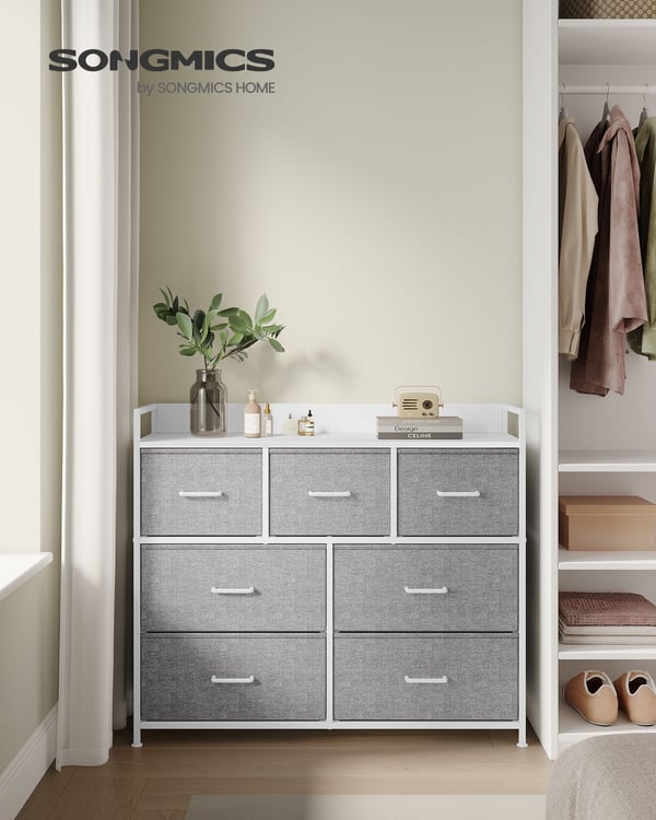 Kommode, Soveværelsesskab, 7 stofskuffer med håndtag, metalramme, Dove Grey og Cloud White